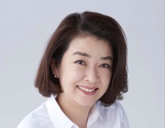 岸本加世子さんの画像