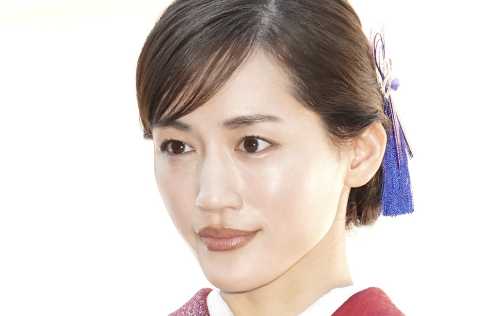 綾瀬はるかさんの画像