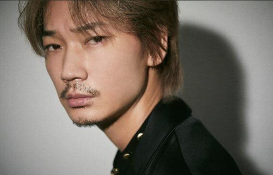 綾野剛さんの画像
