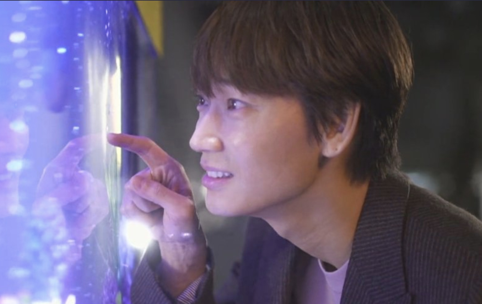 綾野剛さんの画像