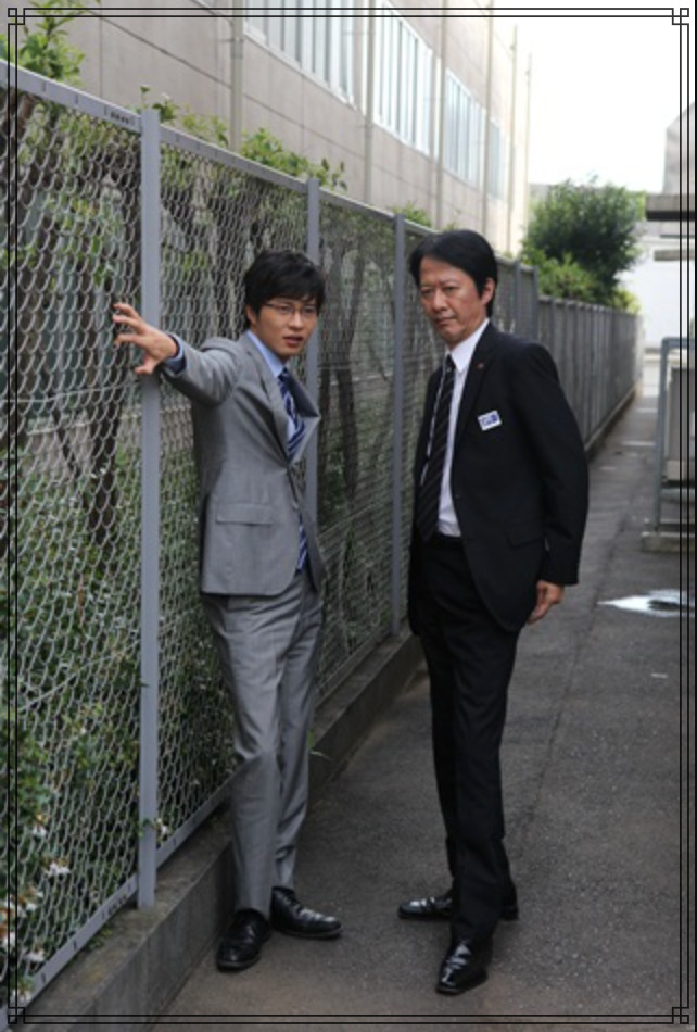 田中圭さんと川原和久さんの画像